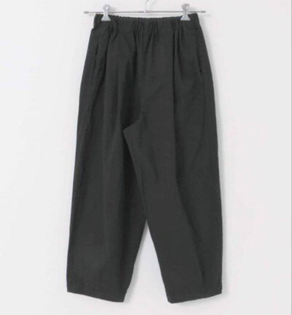 【美品】かぐれ コットンクロップドパンツ 黒