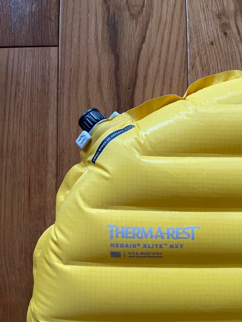 THERMAREST NeoAir Xライト　レギュラーサイズ