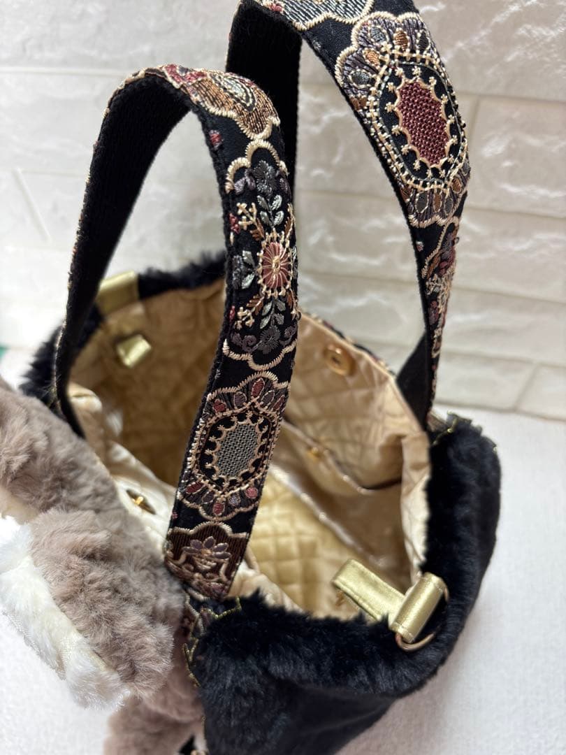 山*ば様 コヤンイサムチョン　ファーバッグ　サンダーちゃん　ブラウンうさちゃん