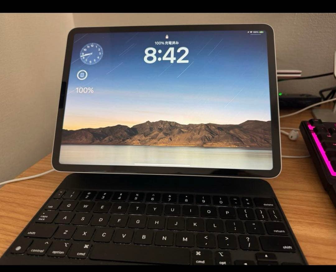 ipad pro 11インチ第3世代256GB magic keyboard付き