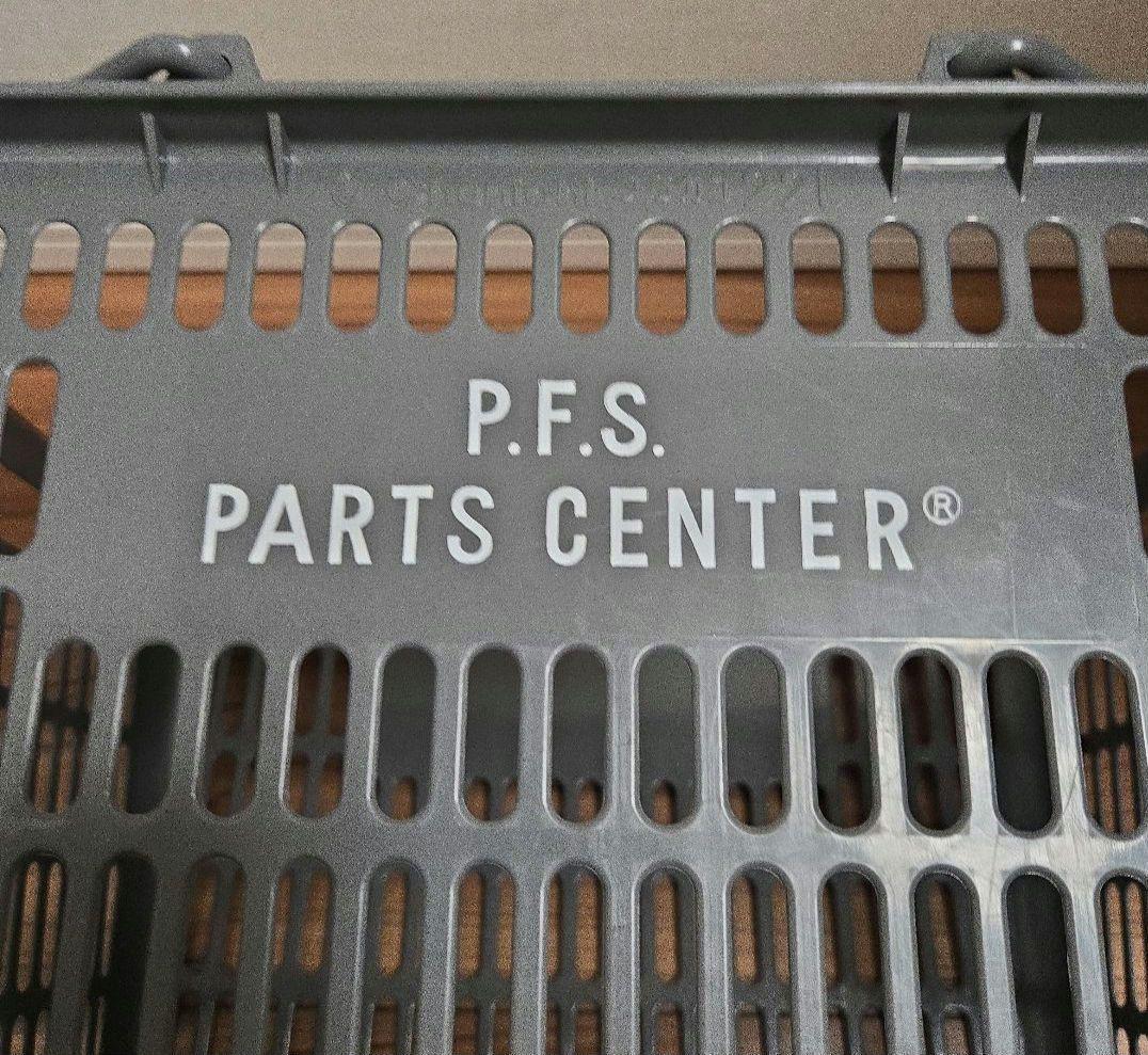 P.F.S. PARTS CENTER グレー バスケット　買い物 かご