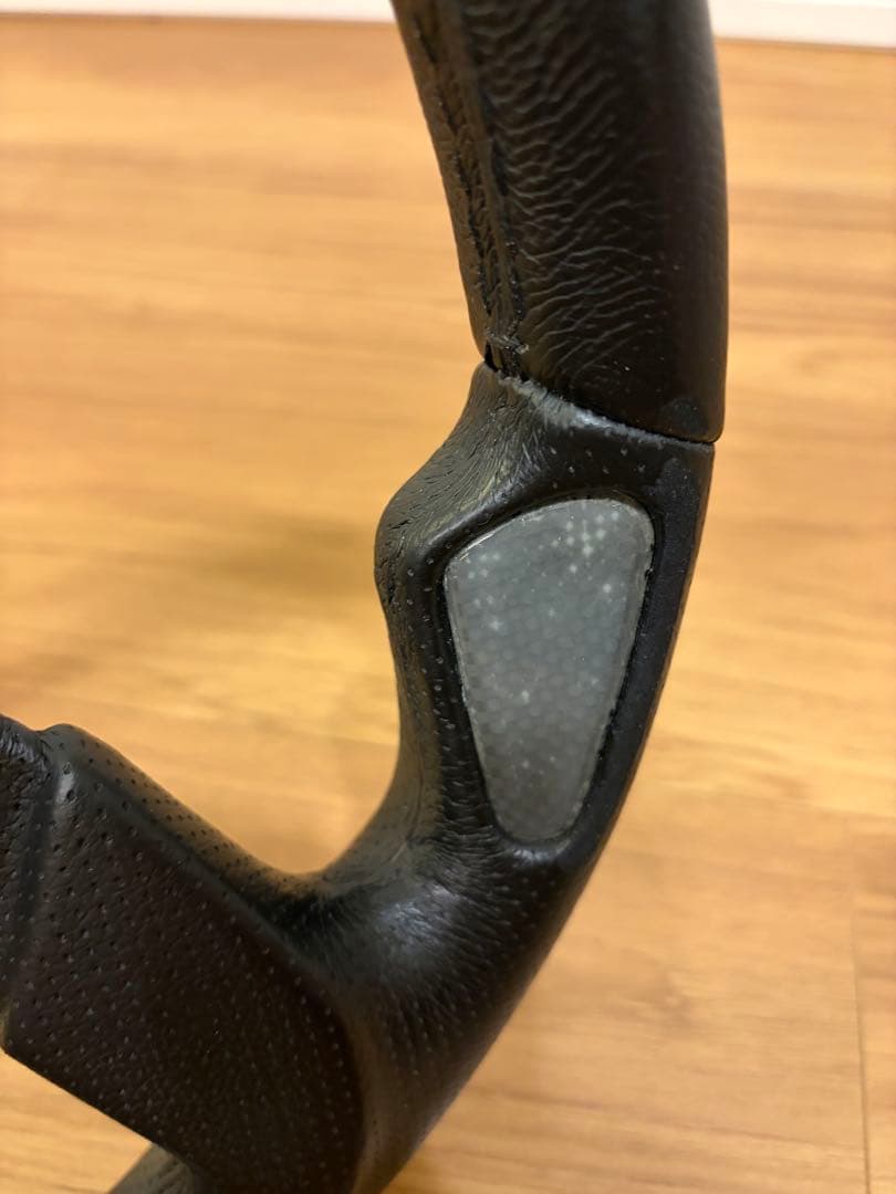 MOMOステアリング JET 32