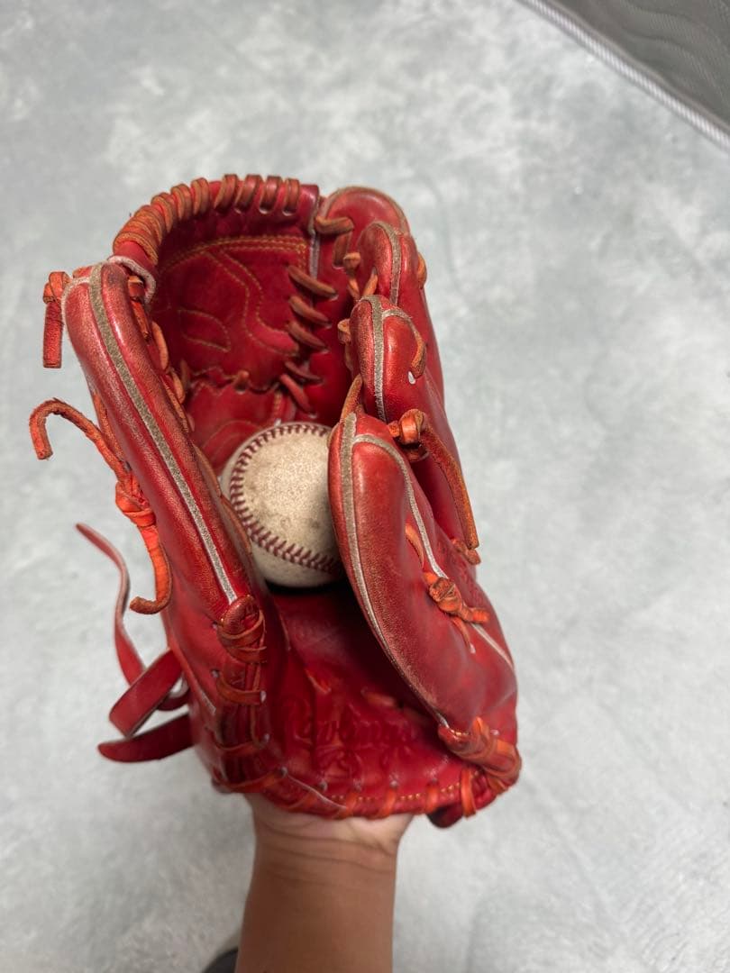 ローリングス　投手用硬式グローブ