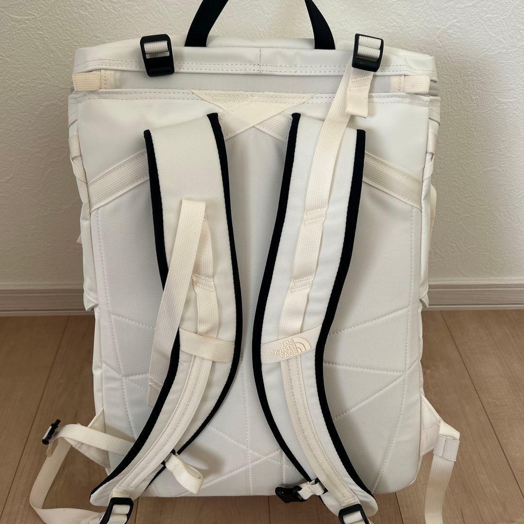 THE NORTH FACE ヒューズボックス30l