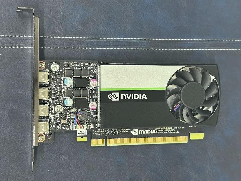 ☆ 新品未使用 ☆ NVIDIA T1000 8GB グラフィックボード*4個