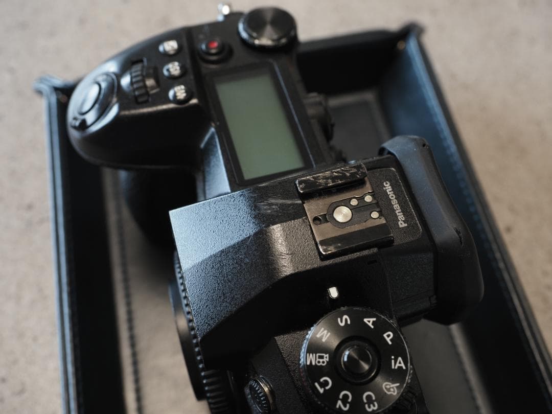 LUMIX DC-G9　シャッター回数115回　傷あり