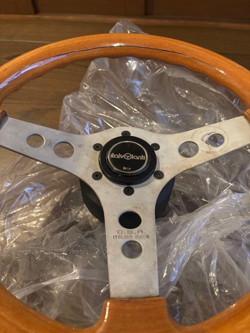 Italvolanti O.B.A. ステアリングホイール