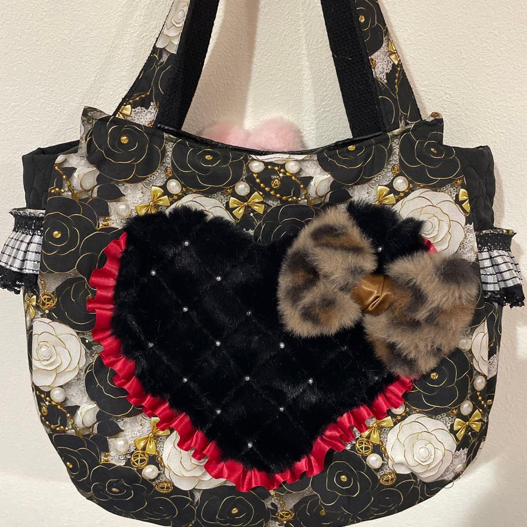 コヤンイサムチョン　うさぎルミちゃんころりんビックトートバッグ