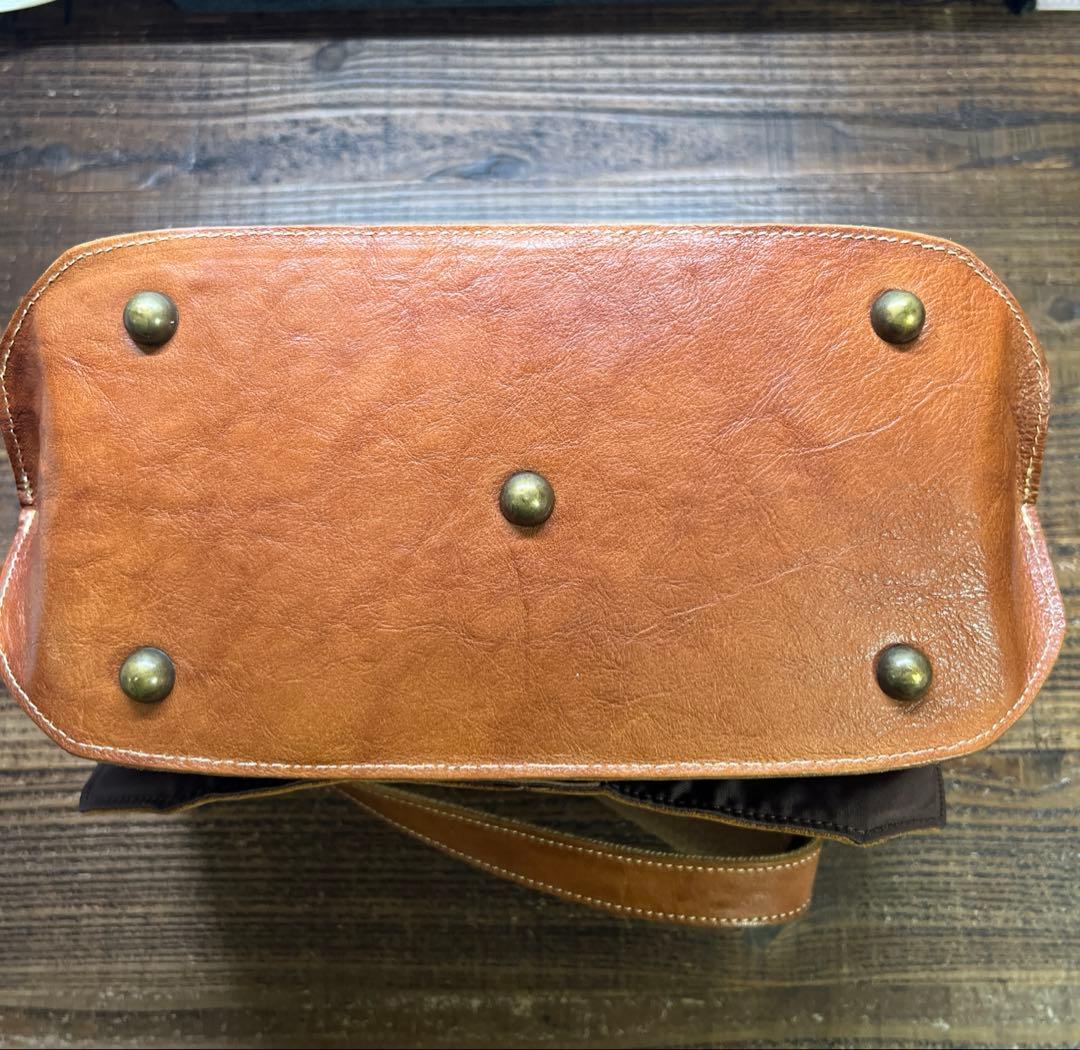 kisou 卉奏 acru レザー カメラバッグ　仕切2枚付