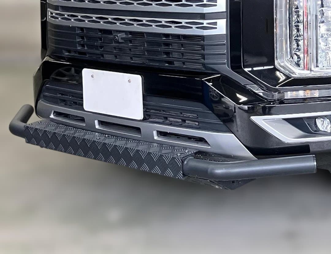 デリカD5　MADLYS フロントガードバー［後期型］