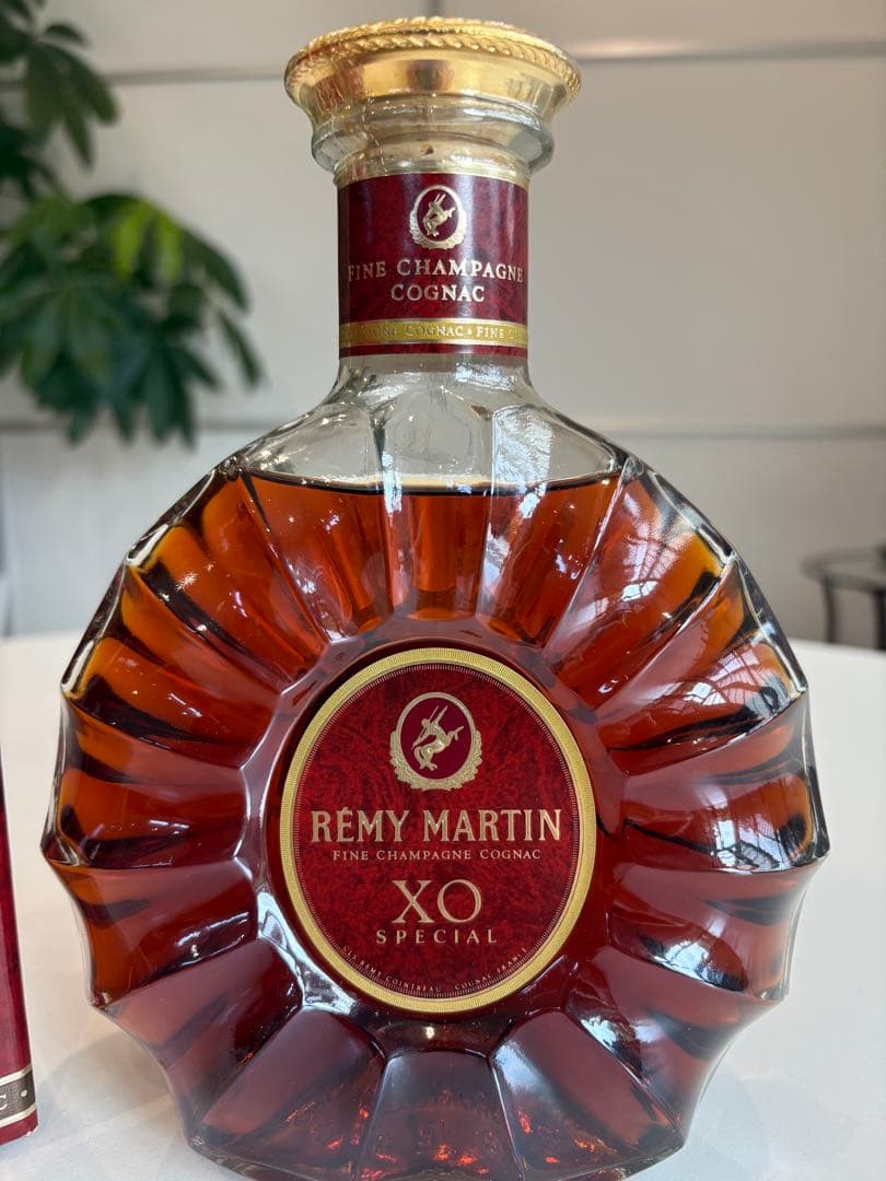 未開栓レミーマルタンXO REMYMARTIN XO SPECIAL 700ml