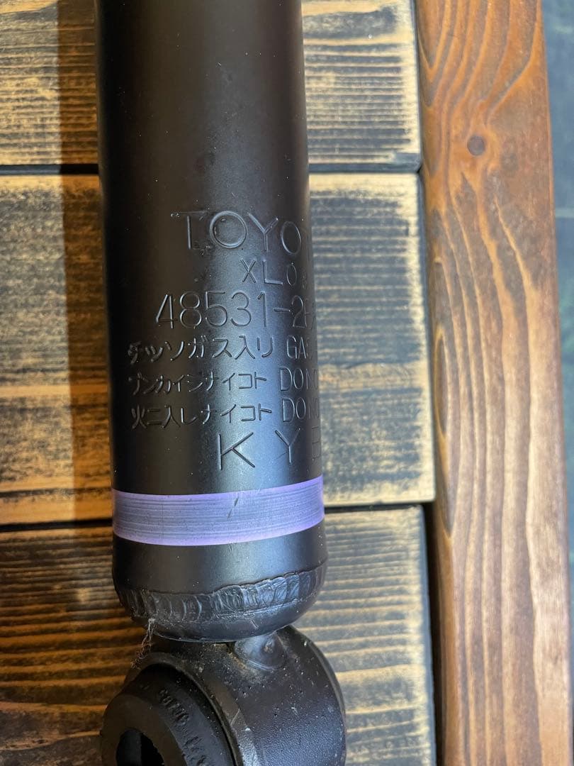 200系 ハイエース 純正 フロント/リヤ 足回りセット