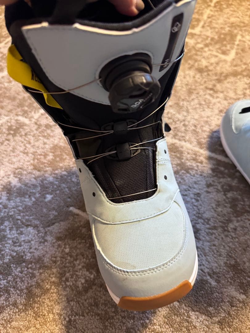 SALOMON スノーボードブーツ 女性用