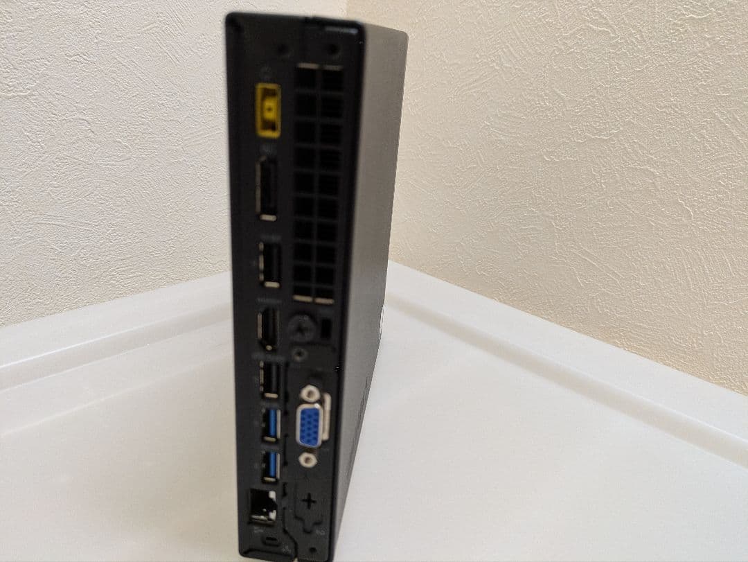 ミニPC Lenovo ThinkCentre M720q i5-8400T 8GB