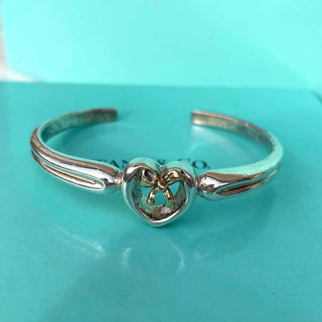Tiffany & Co. ハート型バングル　リボン