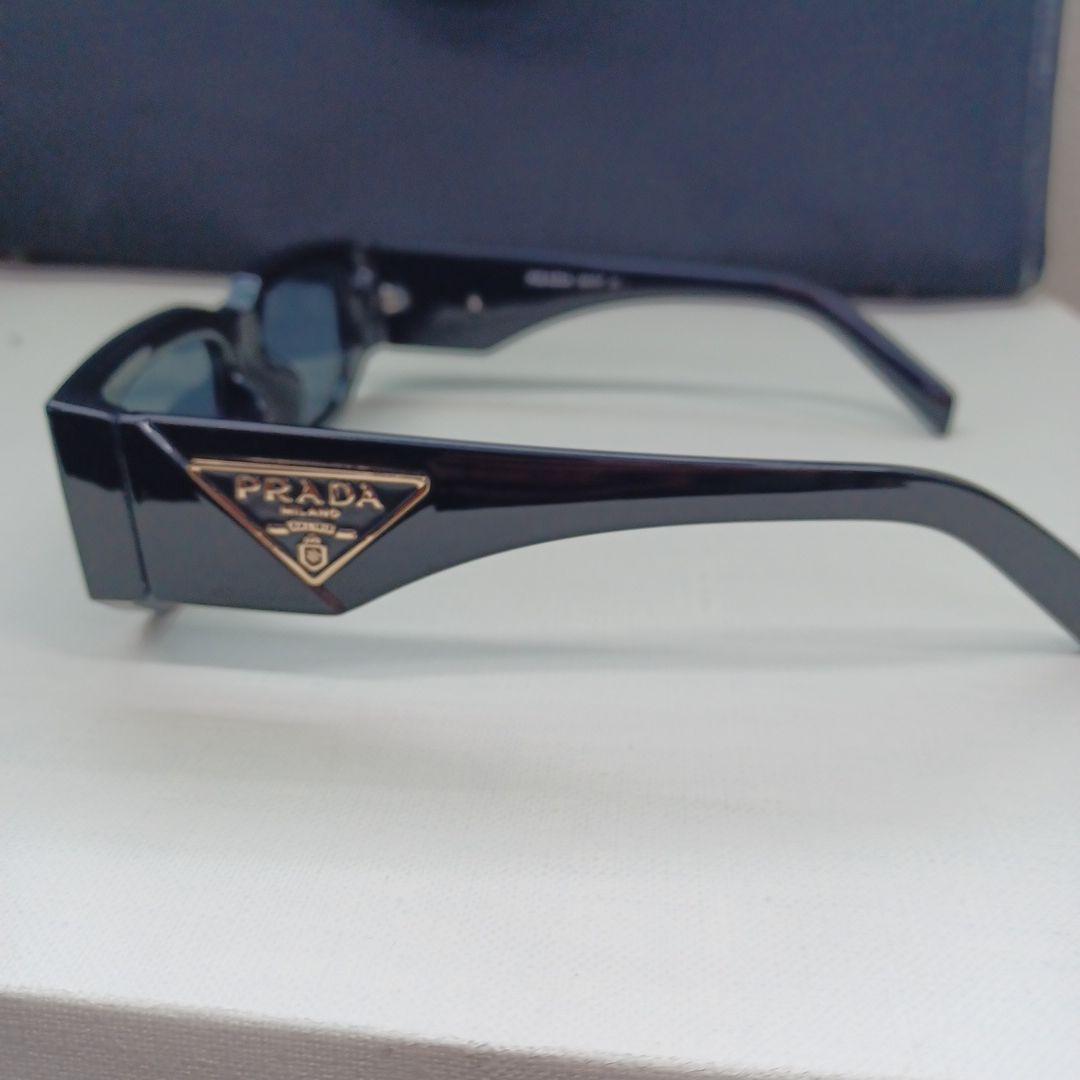 【ブラック】PRADA プラダ　サングラス