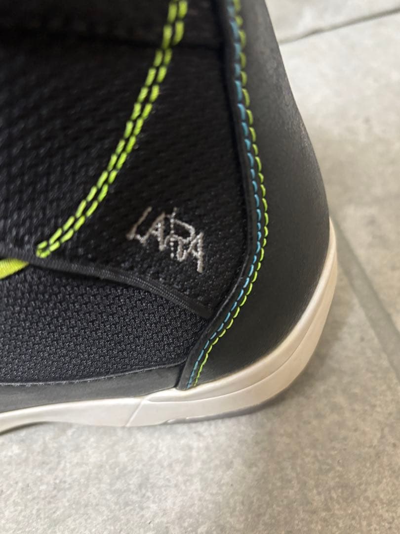 ディーラックス　ララ　スノーボードブーツ　24センチ