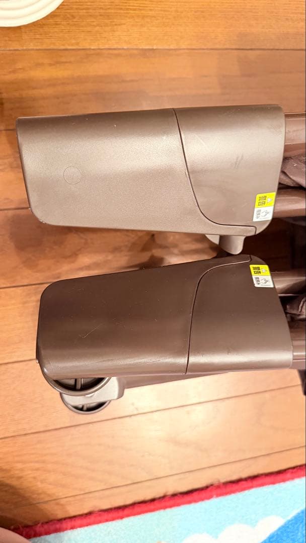 アップリカ　ココネルエアープラス　茶色　未使用品