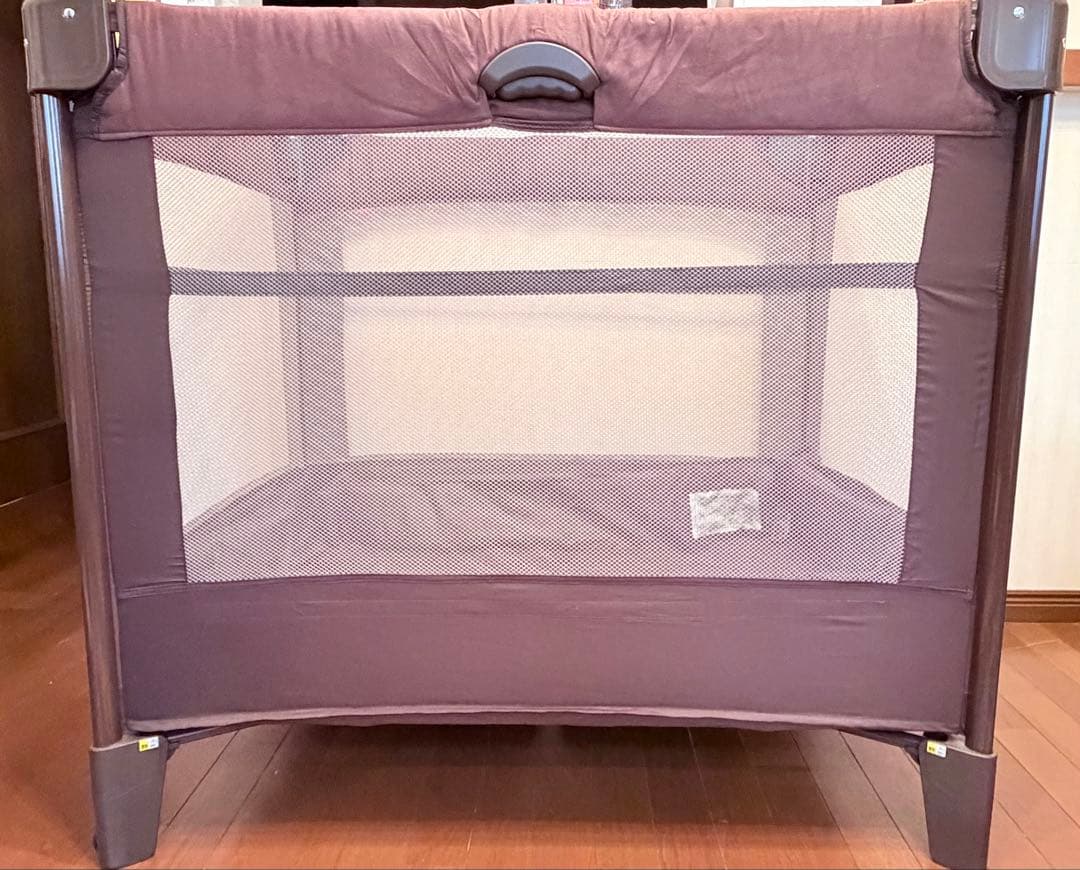 アップリカ　ココネルエアープラス　茶色　未使用品