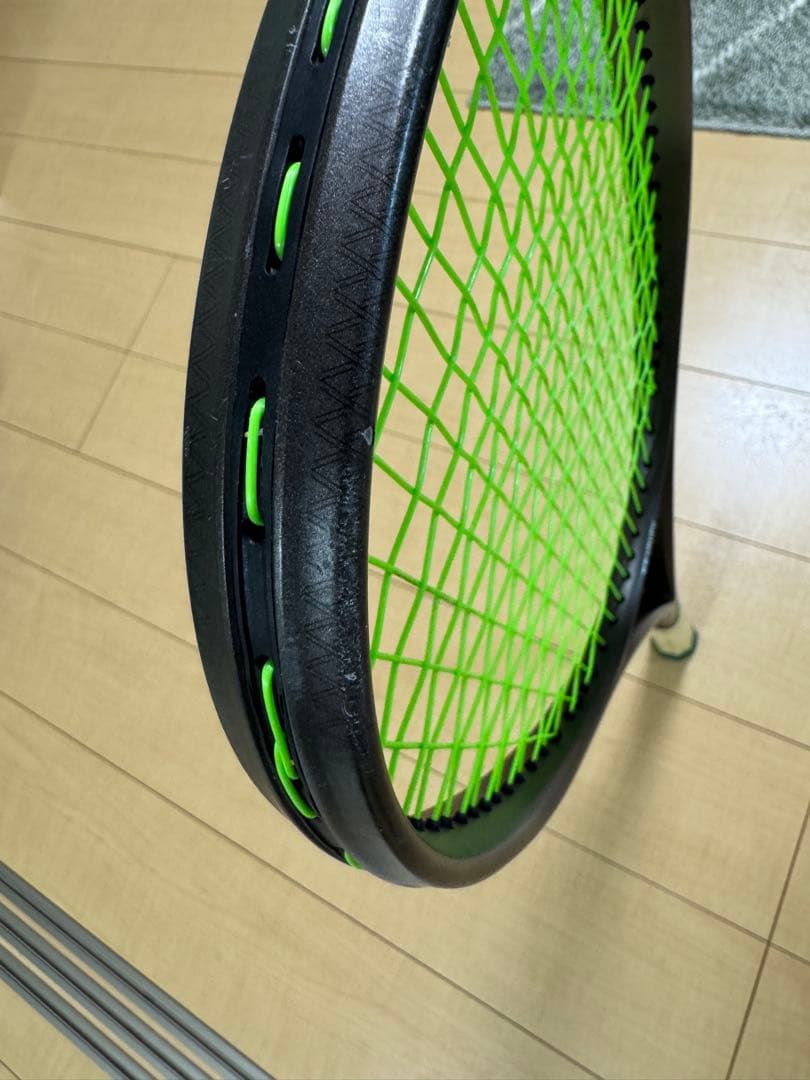 YONEX ボルトレイジ８V
