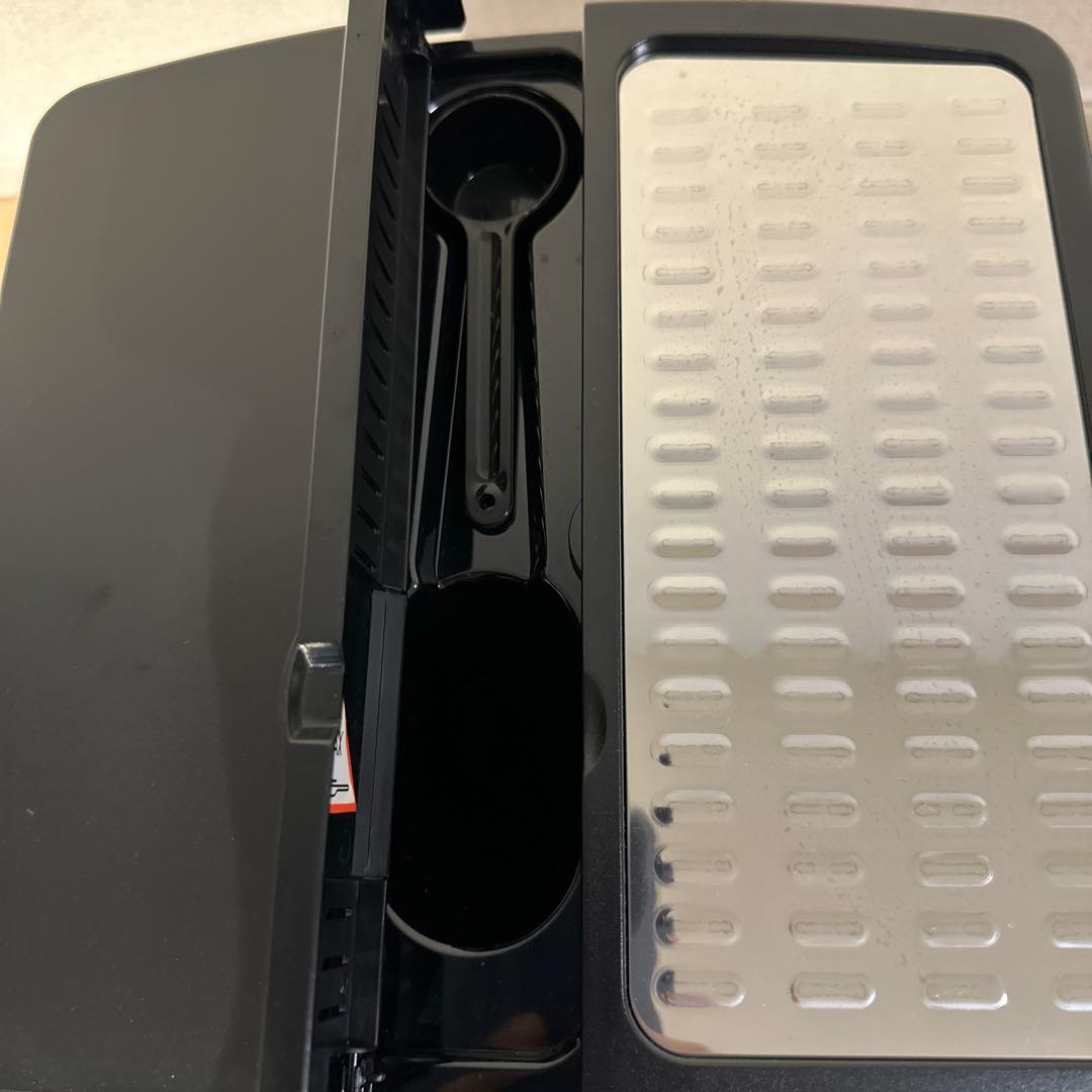 デロンギ　マグニフィカ　全自動エスプレッソマシン　ESAM03110S