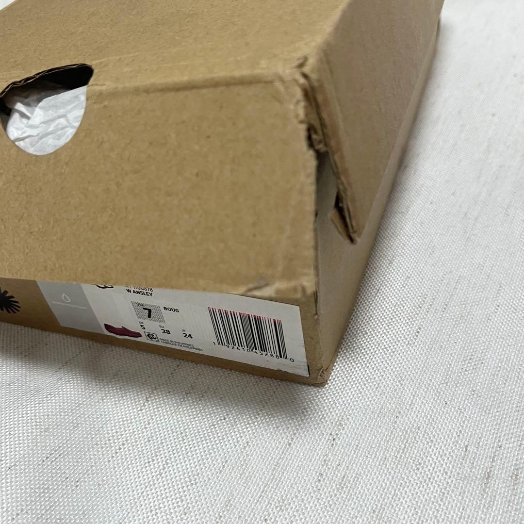 【未使用】UGG アグ　ANSLEY アンスレー　レア　モカシン　スリッポン