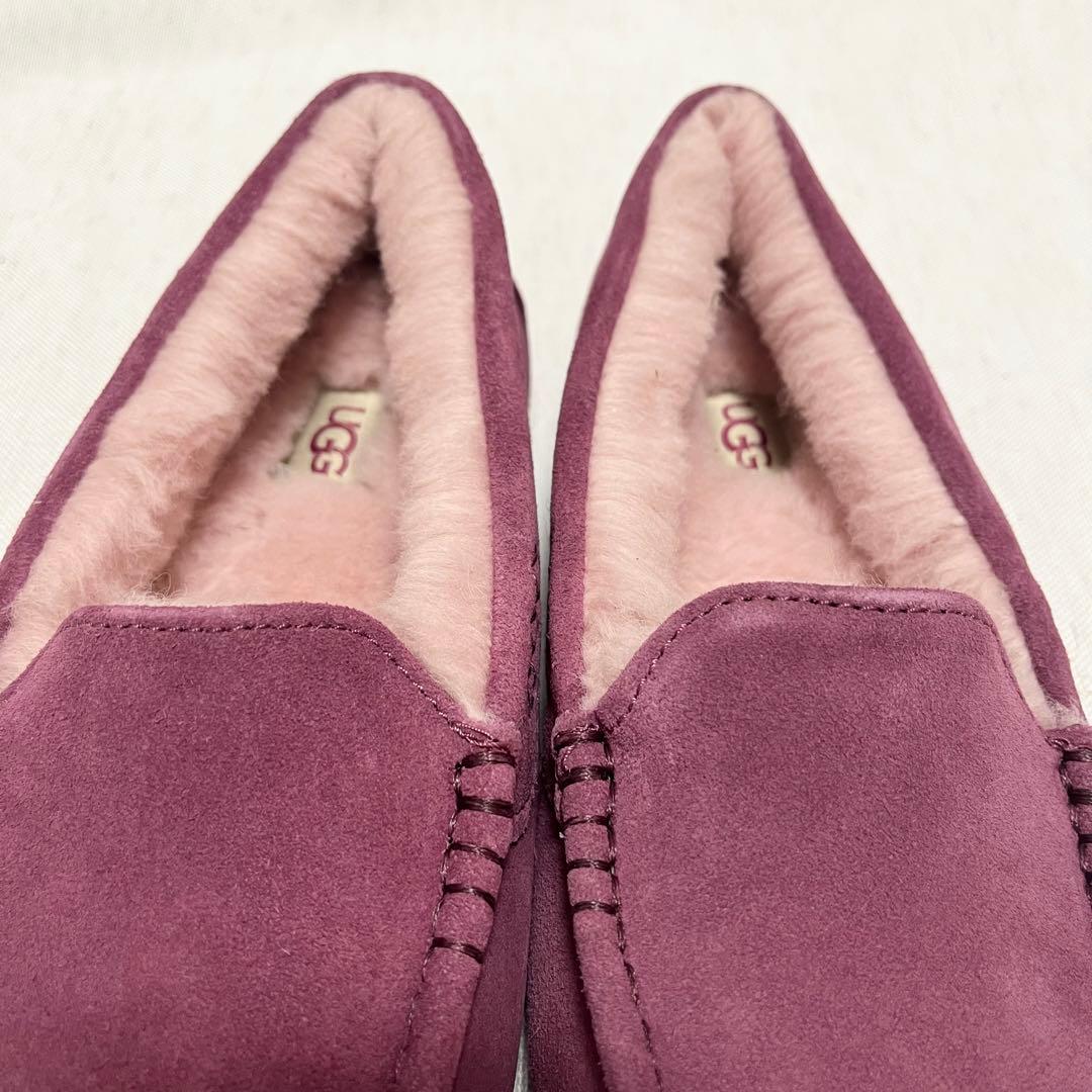 【未使用】UGG アグ　ANSLEY アンスレー　レア　モカシン　スリッポン