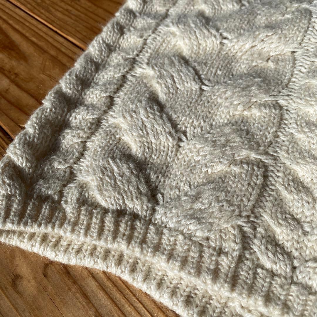 ケーブル編みアイボリーショートパンツ Mサイズ