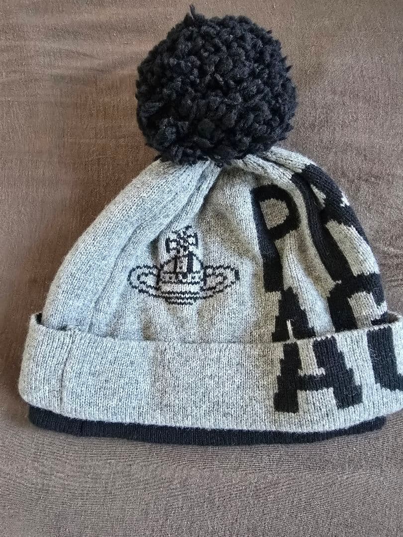 ヴィヴィアンウエストウッドニット帽