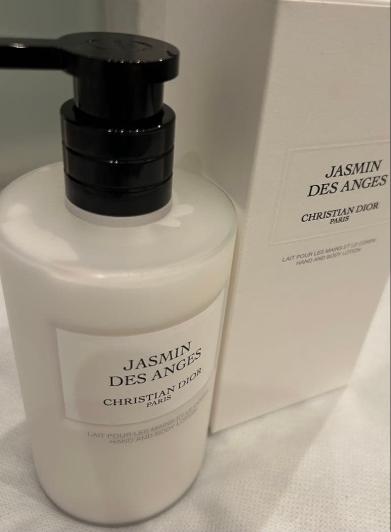 Dior ボディーローション Jasmin des Anges 350ml