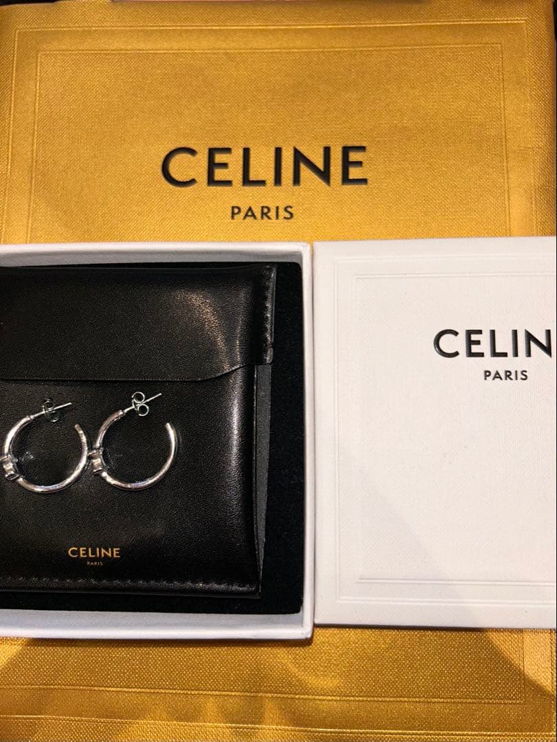 CELINE セリーヌ ピアス トリオンフ 両耳