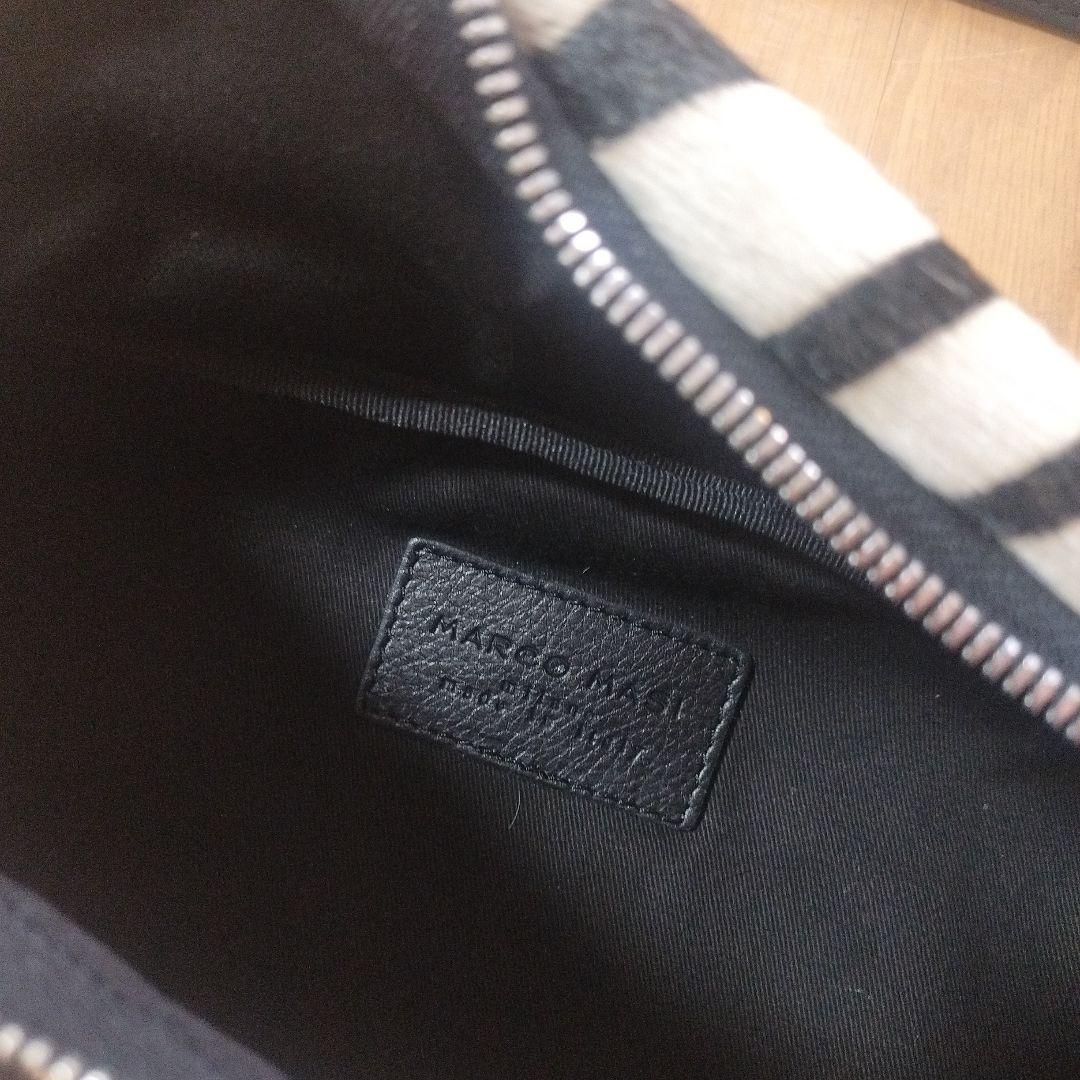 新品　ゼブラ柄ハラコ✕レザー　ボディーバック　BEAMSで購入