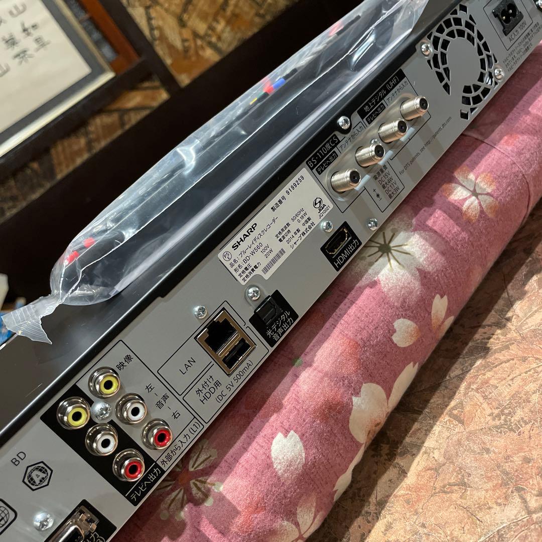 SHARP BD-W560 12倍録 500GB 新品リモ等付フル装備 完動品！