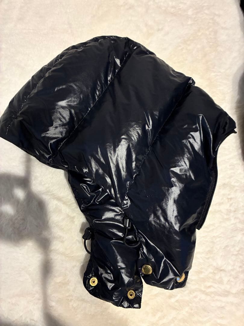 【極暖/美品】ジョンブル ダウンベスト L 黒 光沢 フード着脱可 ダウン95%