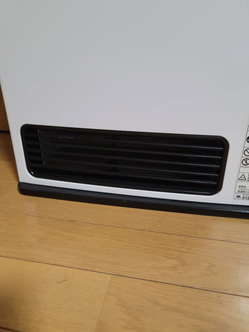 Rinnai都市ガスファンヒーター　11畳～15畳　ホース