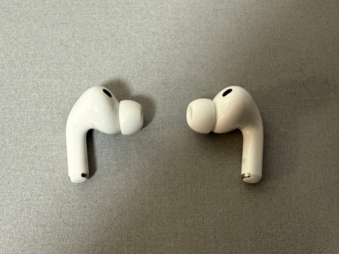 【中古極美品】Apple AirPods Pro 3【おまけ付き】