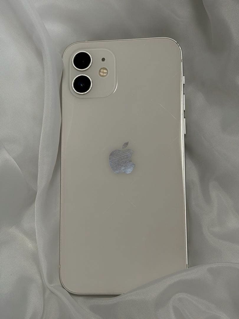 iPhone12 64GB SIMロックなし バッテリー77%