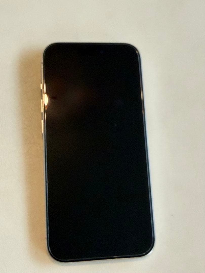 iPhone15pro 128GB ホワイト　SIMフリー