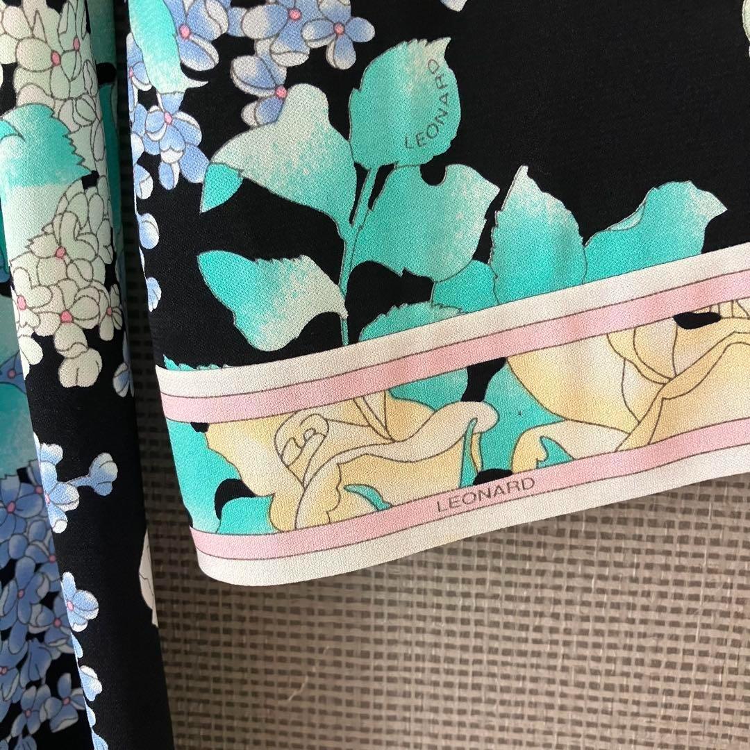 近年美品　レオナール　カンカン　チュニック　花柄　大きいサイズ44