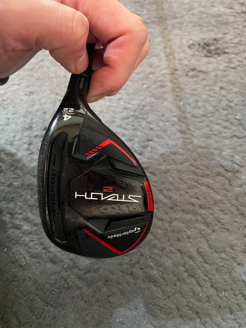 テーラーメード　stealth2 4番ユーティリティ