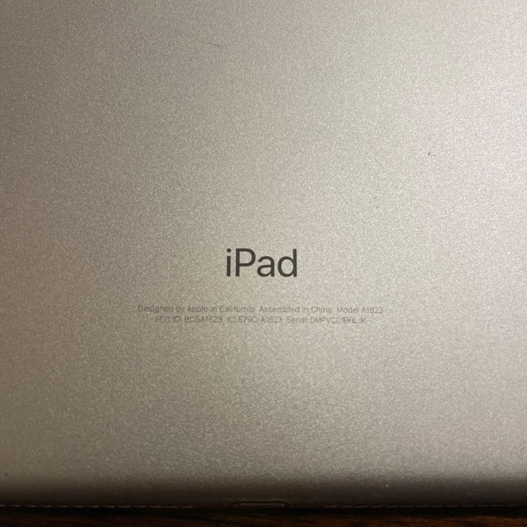 Apple iPad 第5世代　ジャンク　32GB Cellular初期化済み