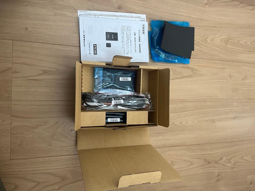 ETC2.0車載器　スズキ純正　ビルトイン取付けキット付き