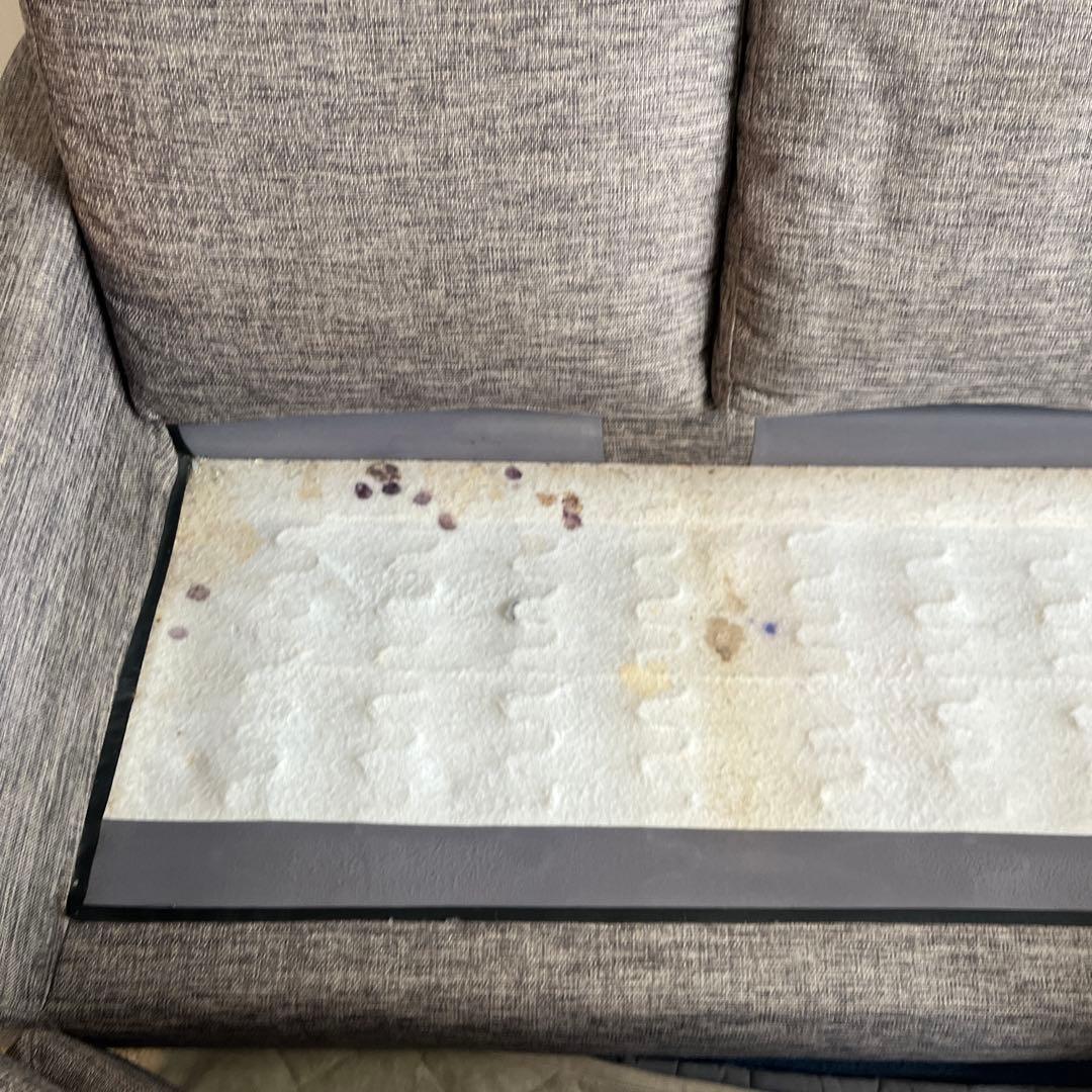 ニトリ　L字型グレーソファ 2、3人掛け　東京・足立区まで引き取り限定！