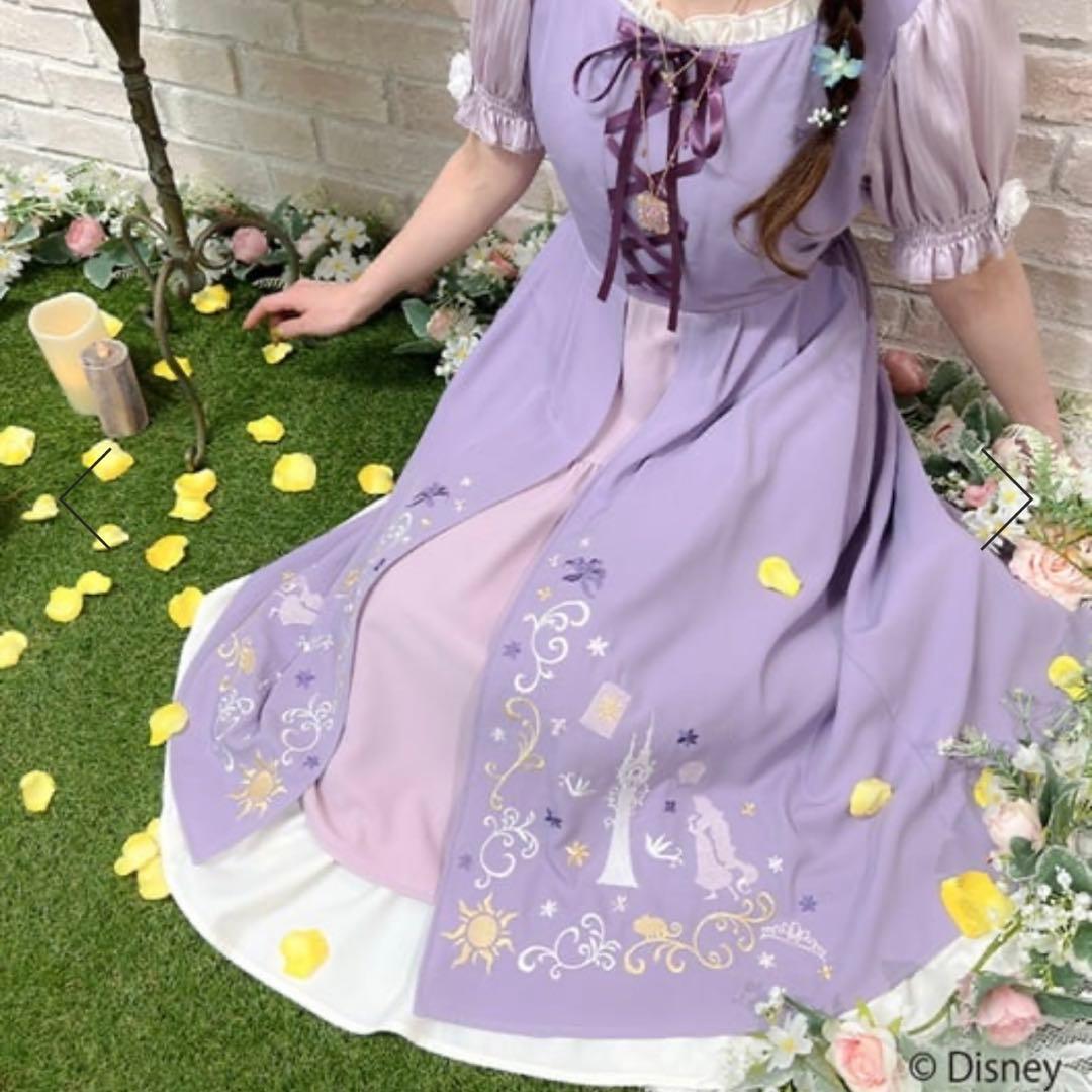 ク*新様 ラプンツェルaxes femme塔の上のラプンツェルワンピース ドレス