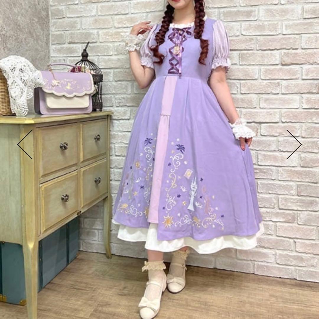 ク*新様 ラプンツェルaxes femme塔の上のラプンツェルワンピース ドレス