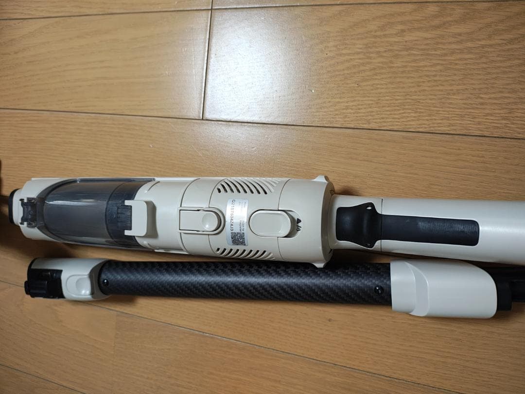 シャーク★コードレスクリーナー★LC200JIV★バッテリー新品と同等★