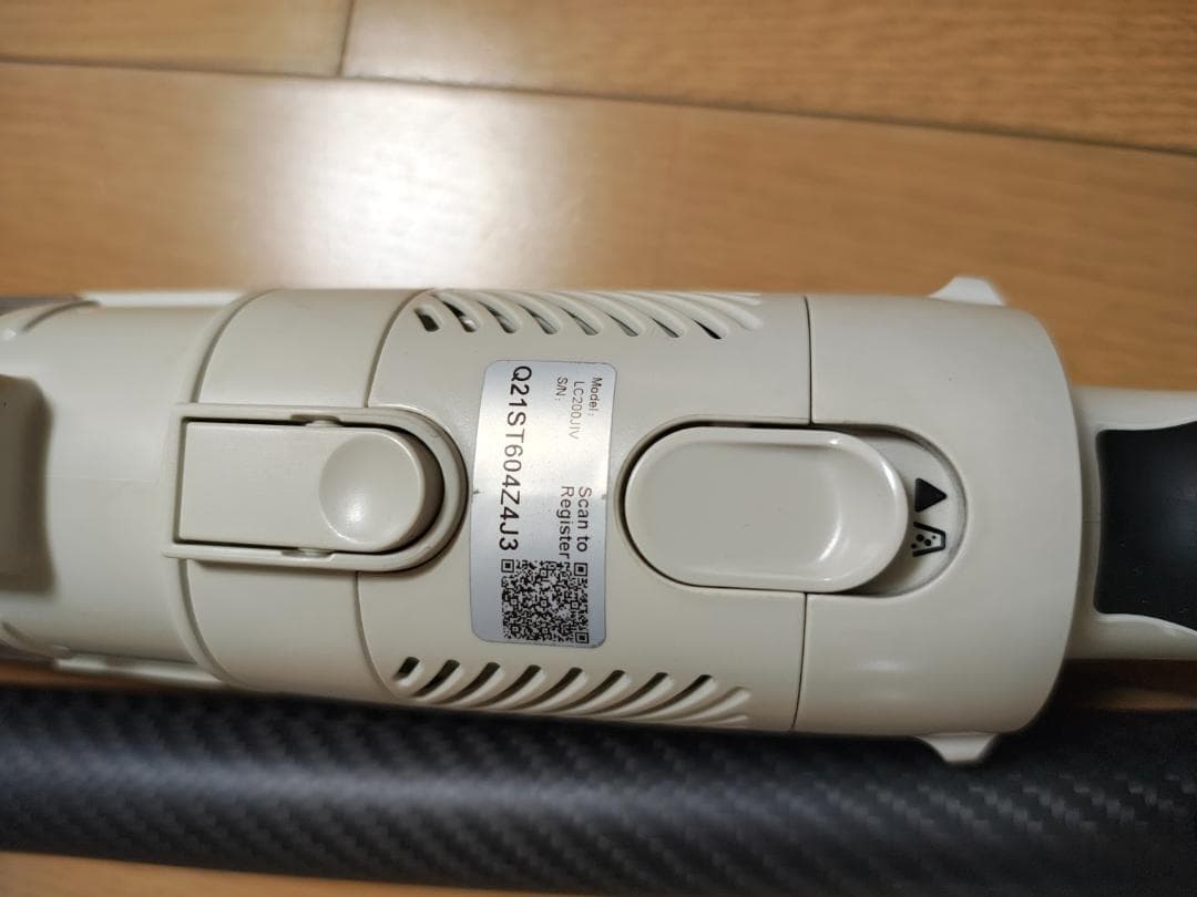 シャーク★コードレスクリーナー★LC200JIV★バッテリー新品と同等★