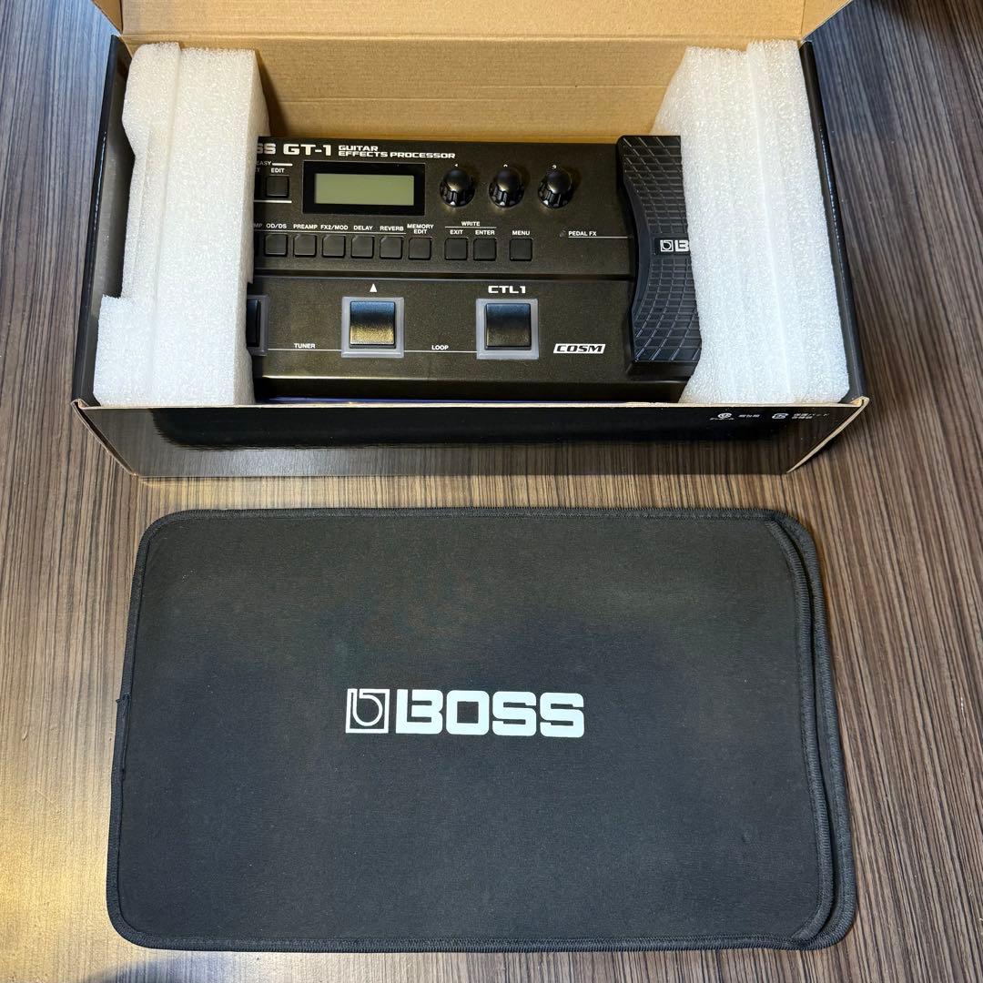 gt-1 boss 専用ケース、箱、取説付