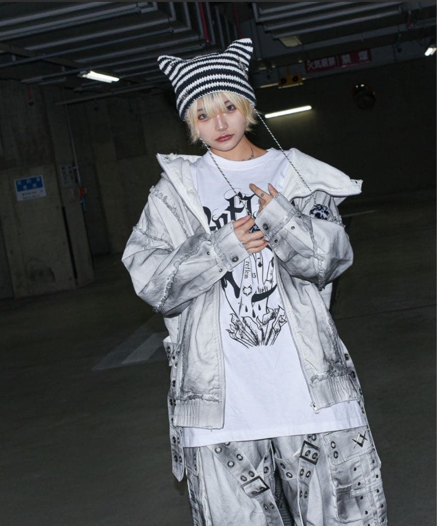 『REFLEM/レフレム』顔料加工ハイネックデニムパーカー ホワイト