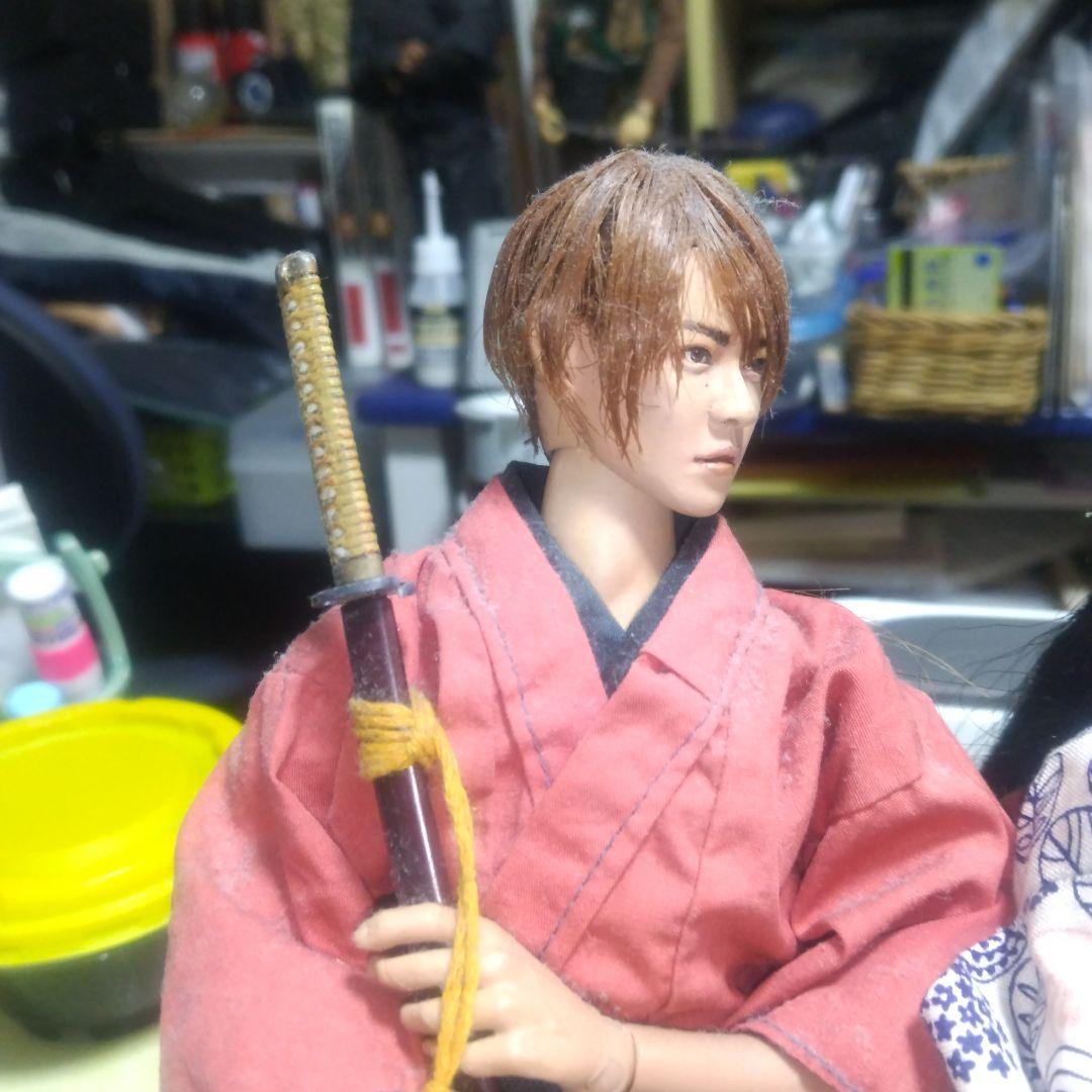 緋村剣心(佐藤健)と着物女性フィギュア1/6２体セット箱有り